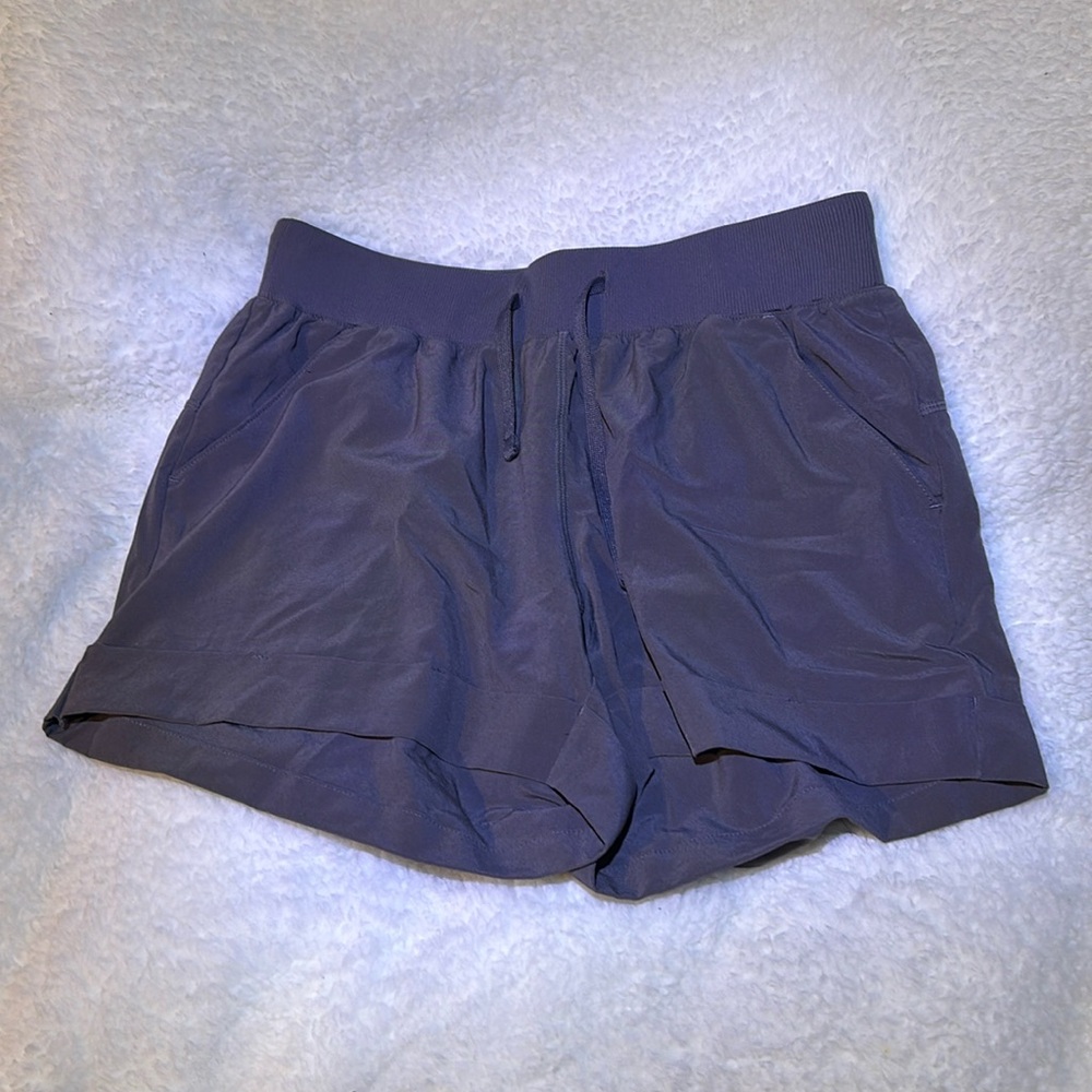 Z by Zella Grey women’s active shorts size Small